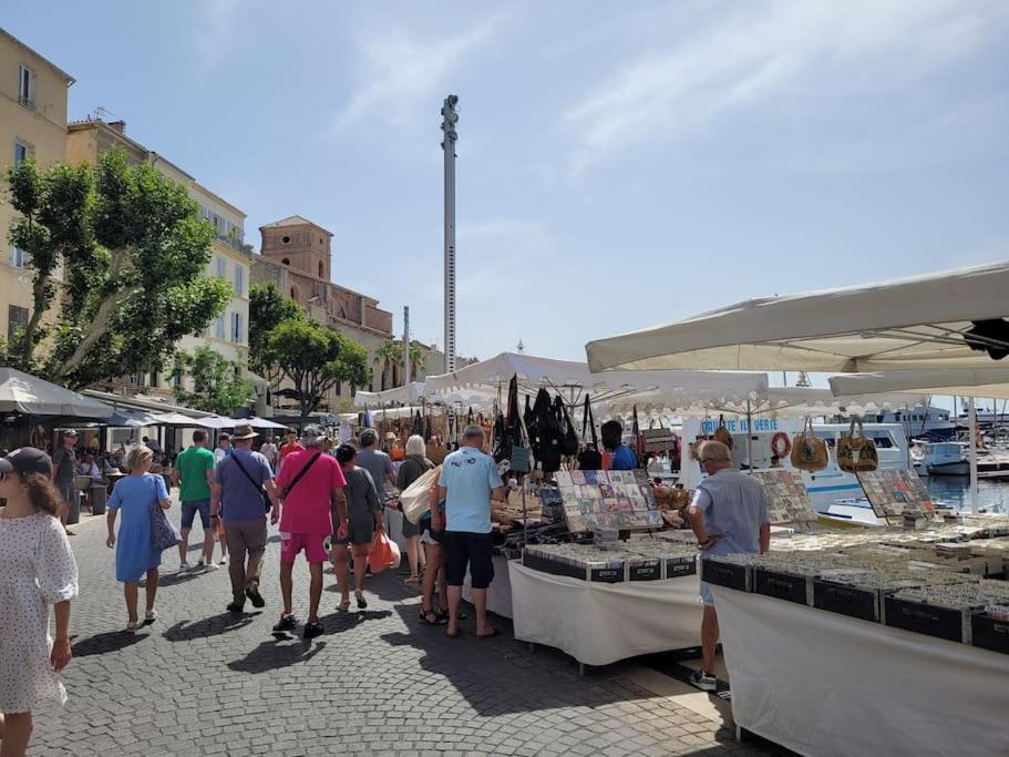 Ciotat Colada Beau Duplex Atypique A 50 M Du Port Classe 3 Etoiles 拉西约塔 外观 照片