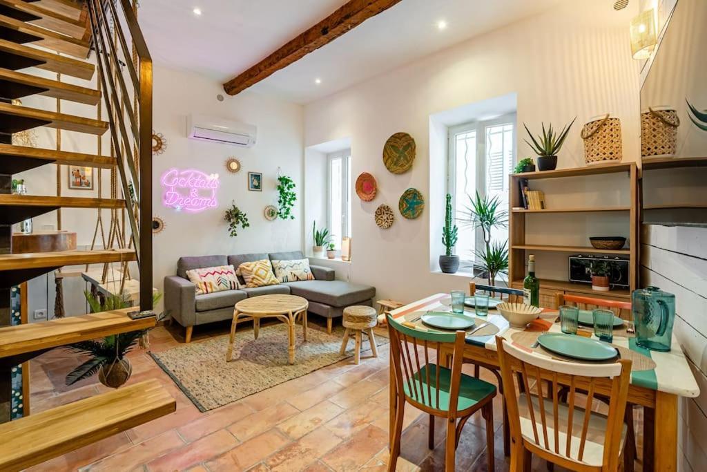 Ciotat Colada Beau Duplex Atypique A 50 M Du Port Classe 3 Etoiles 拉西约塔 外观 照片